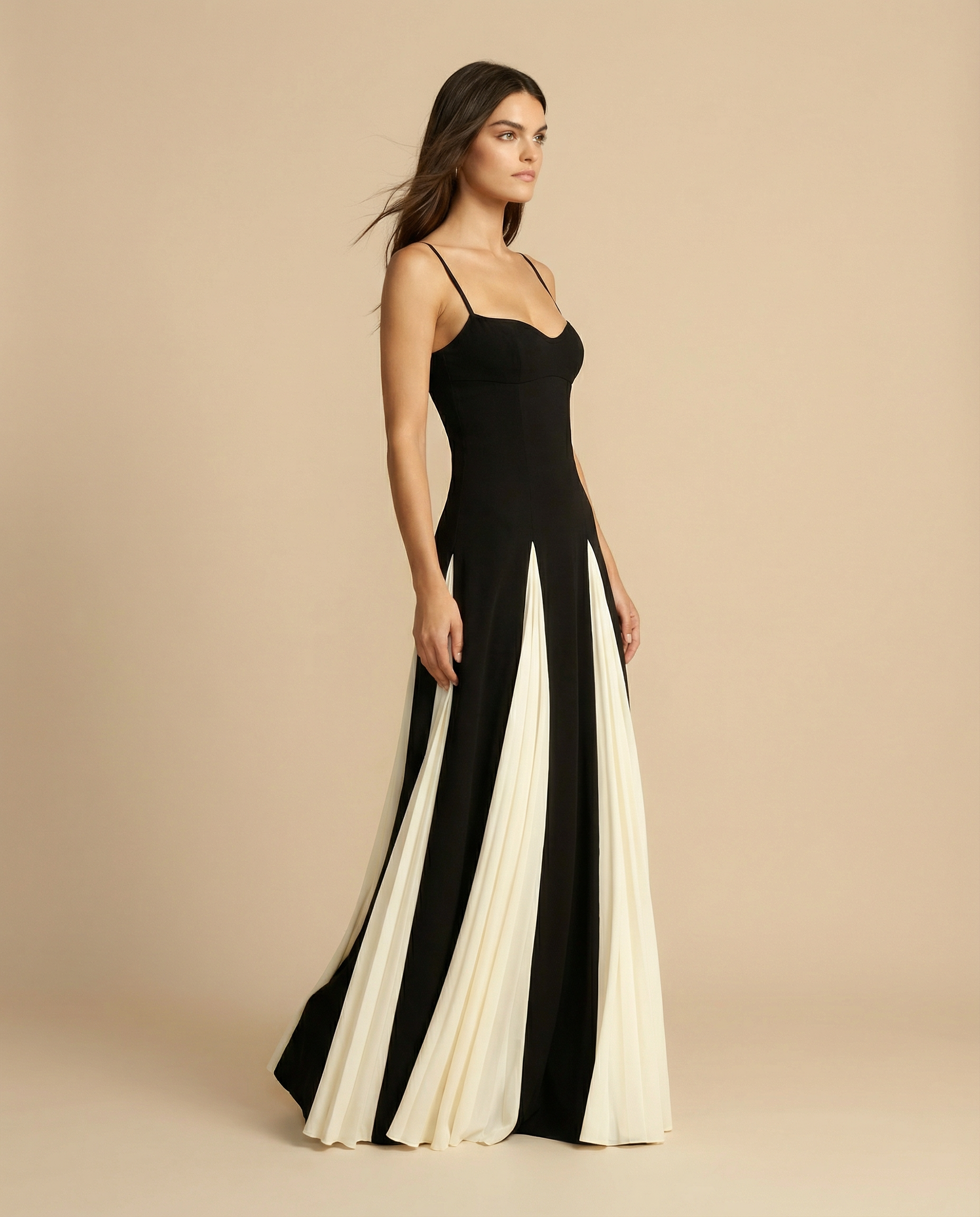Celia | Elegant Contrast Ruffles Maxi Dress
