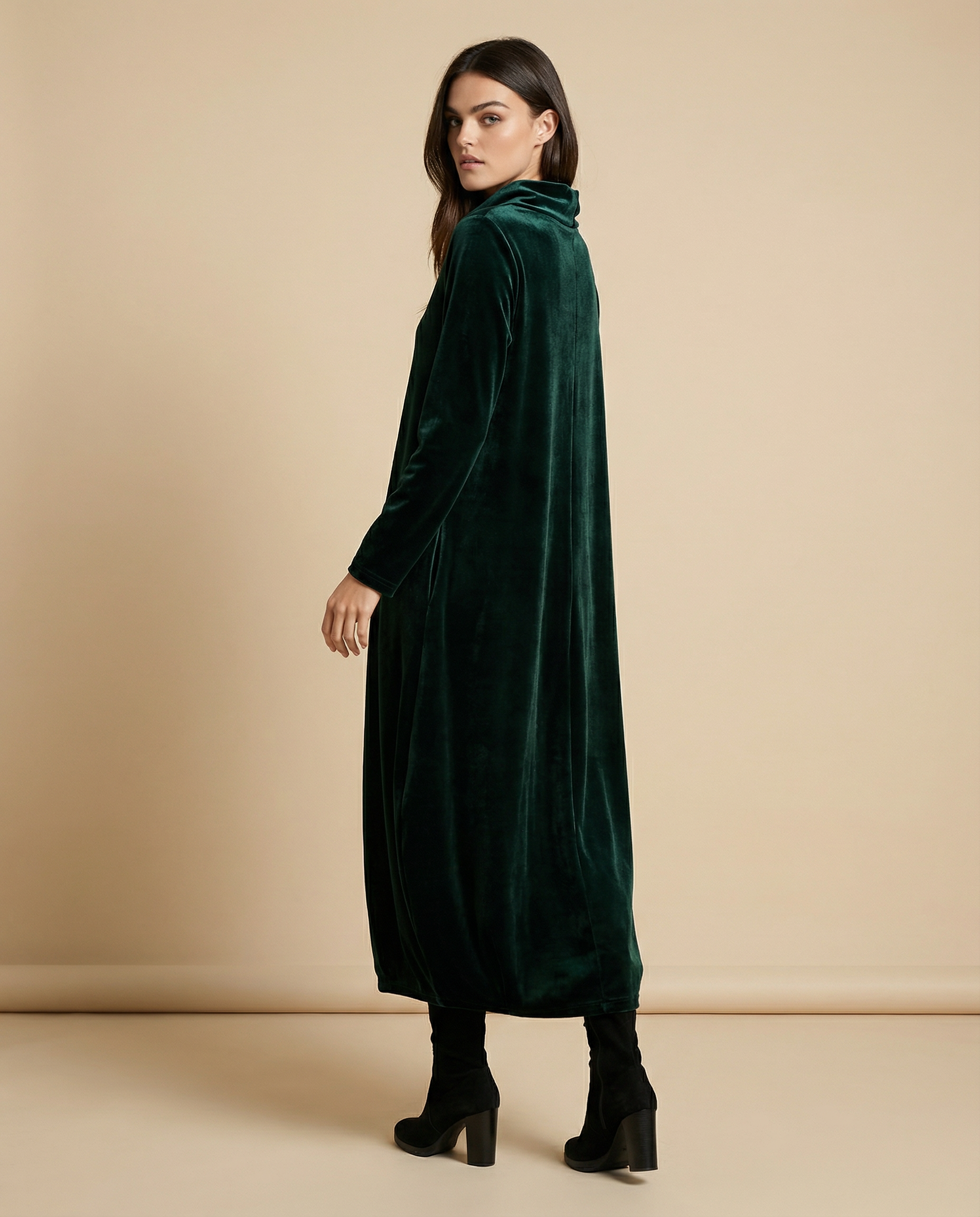 Amy | Elegant Velvet Dress