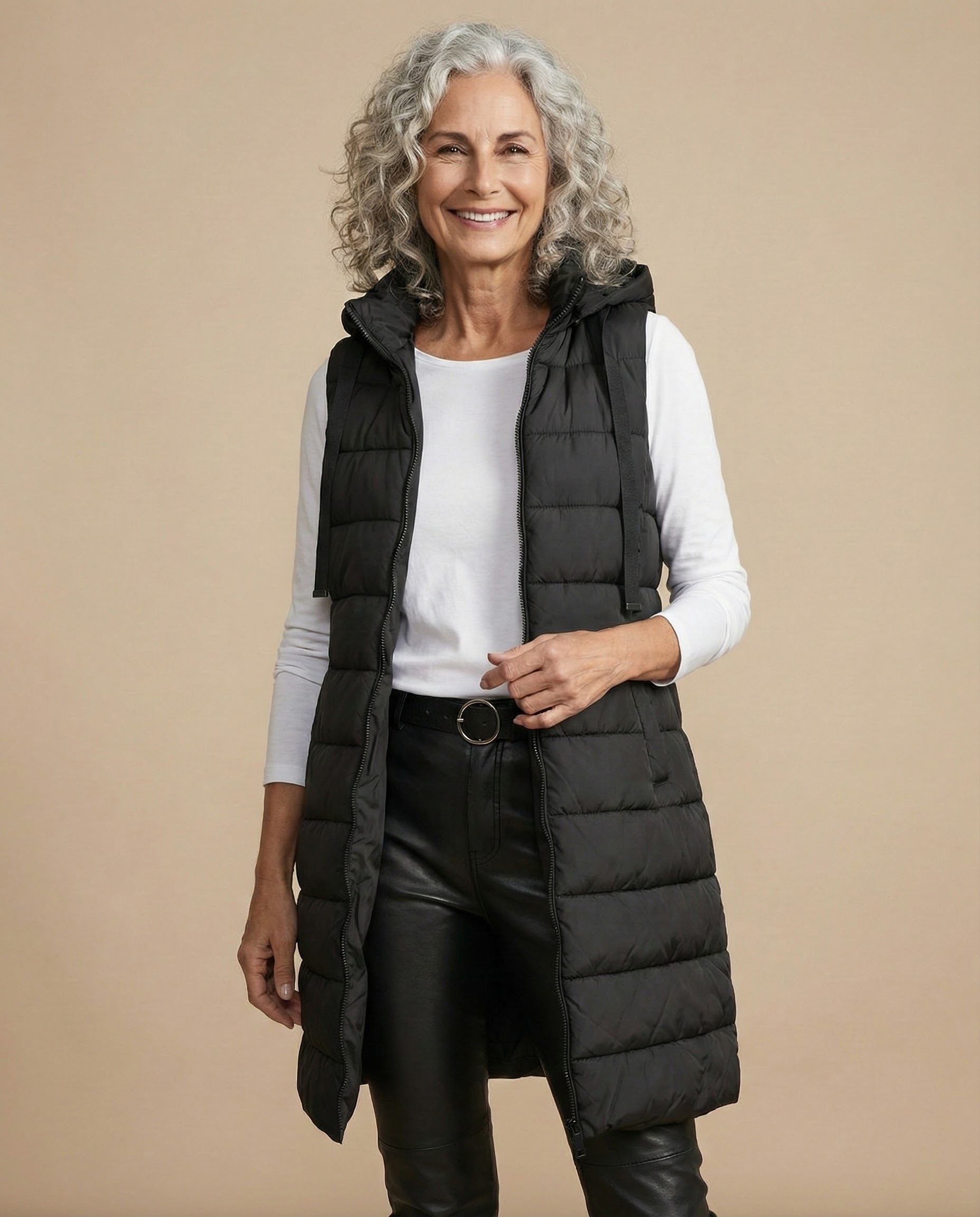 Kaira – Casual sleeveless hooded puffer vest