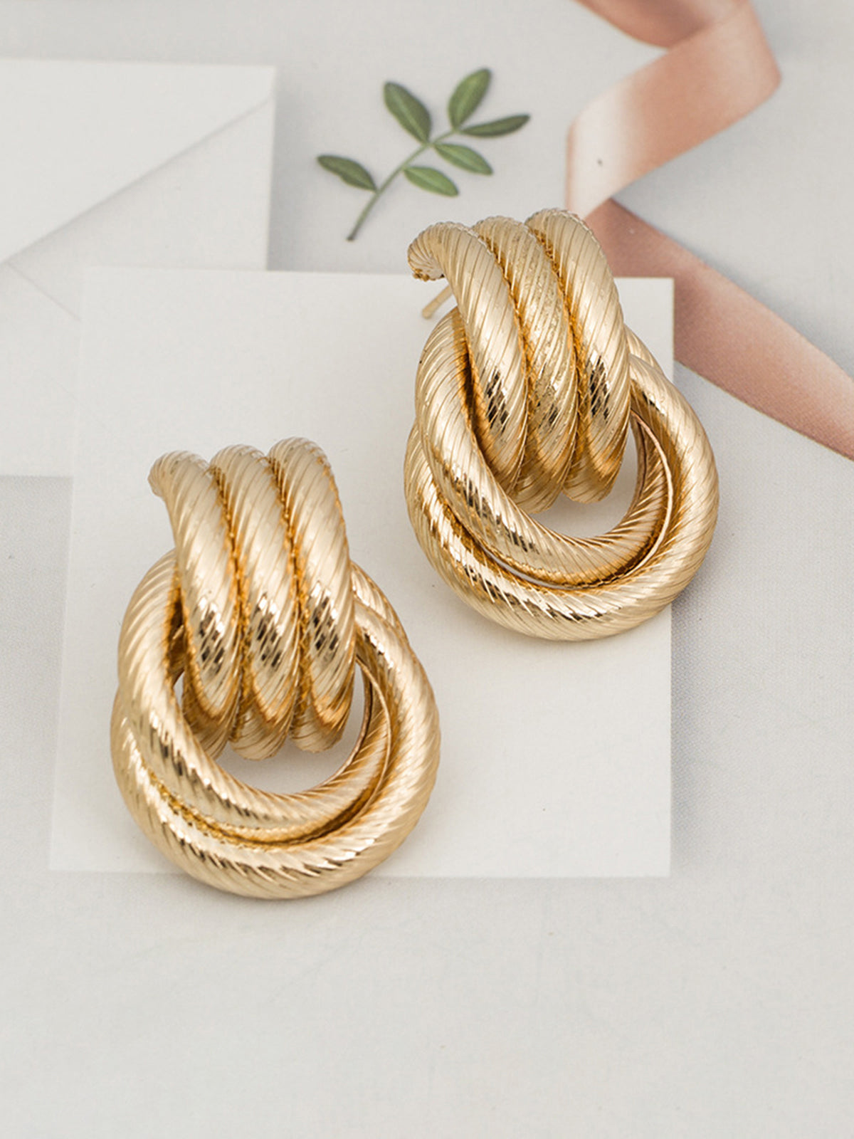 Nyla - Textured Twisted Studs