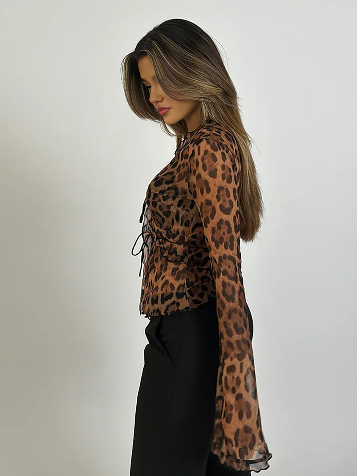 Gala - Leopard Print Knot Top
