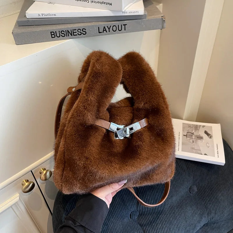 Bowien | Faux Fur Everyday Shoulder Bag